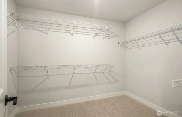 Primary suite walk-in closet