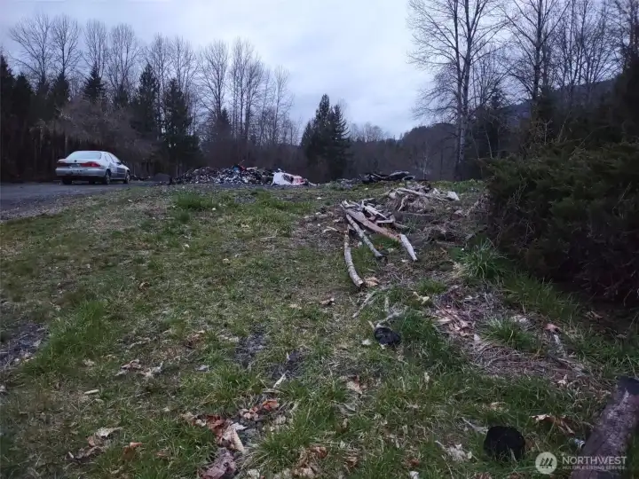 Front Yard from Kiona Rd