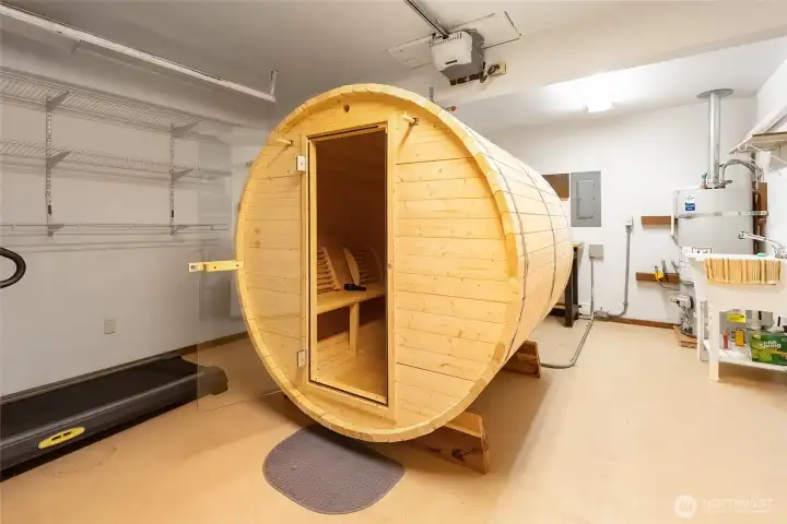 Barrel Sauna