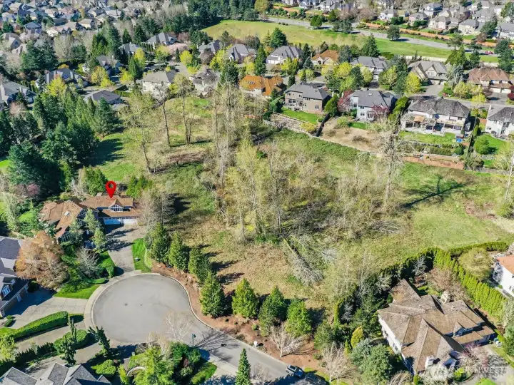 Home is tucked away at end of cul-de-sac and backs to protected area which adds to lots of privacy! Home is tucked away at end of cul-de-sac and backs to protected area which adds to lots of privacy!