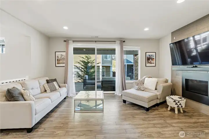 Living Room w/Cozy Gas Fireplace
