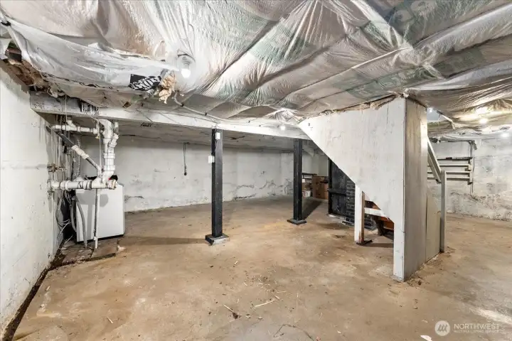 Downstairs is an incredible opportunity waiting for YOUR ideas! This incredible 700+ Sq Ft unfinished basement could be your next workout space, office or a storage area. Possible ADU/Mother-in-law?