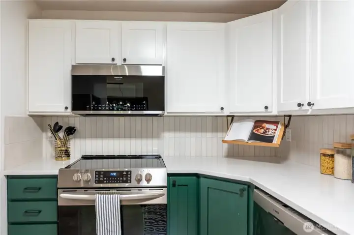 Gorgeous updated kitchen