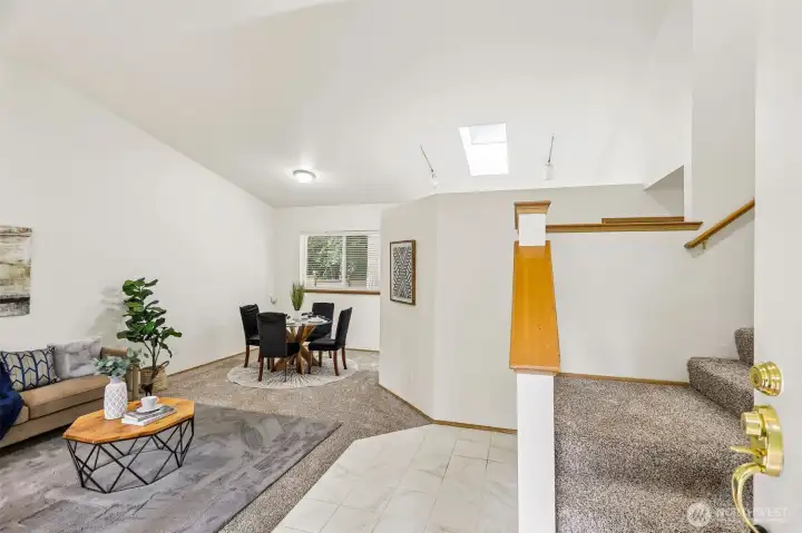 entry - notice the vaulted ceiling entry - notice the vaulted ceiling
