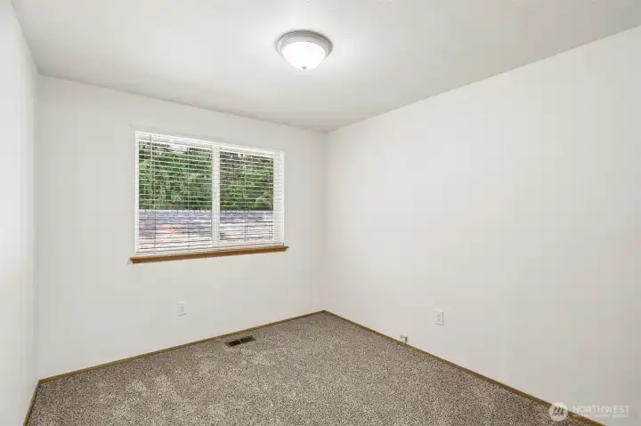 bedroom bedroom