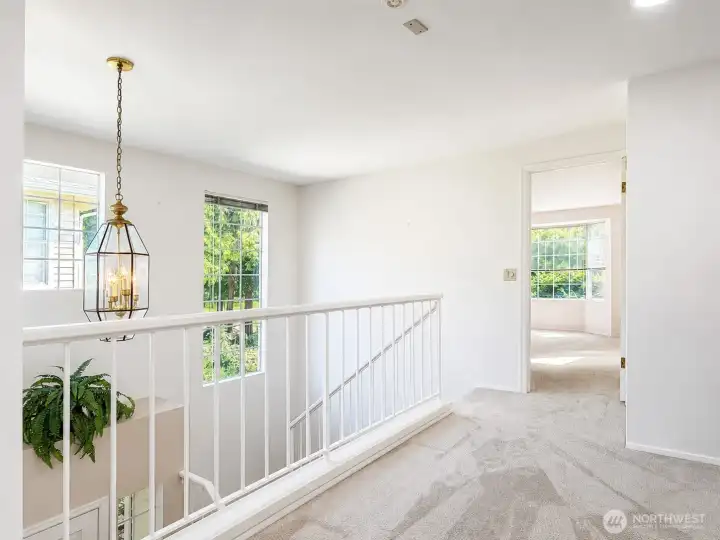 Upstairs landing, large enough to be a bonus area