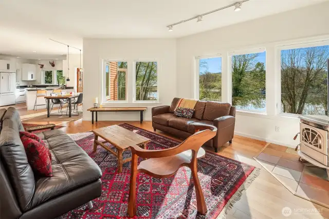 The floor plan lives well, with an organic flow between each area.