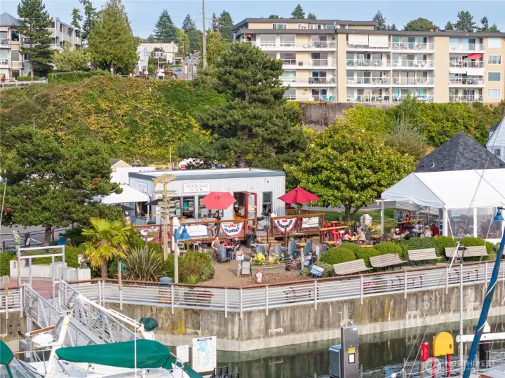 The popular Quarterdeck coffee, beer, wine, and sandwich spot is visible from the unit.