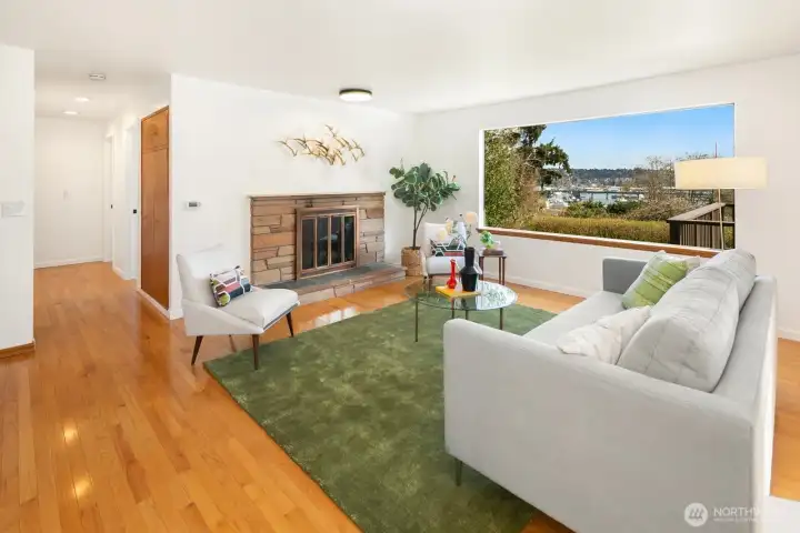 Don't miss the ship canal and Cascade views right from the living room! Or check traffic going over to Ballard.