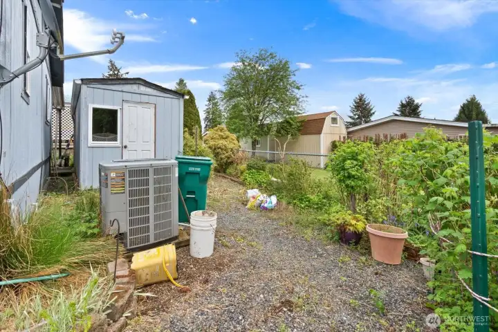 Storage shed