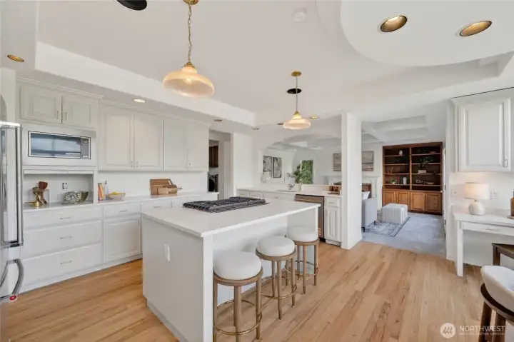 Fully refreshed kitchen with opening to family room Fully refreshed kitchen with opening to family room