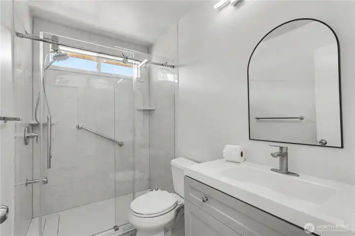 Recently updated Upstairs hall bathroom!