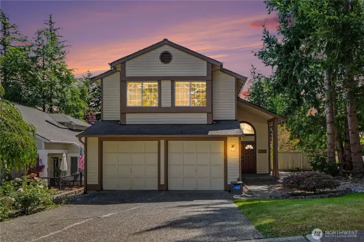 Welcome home to the Ridge at Klahanie! Located on a spacious corner lot with great backyard!