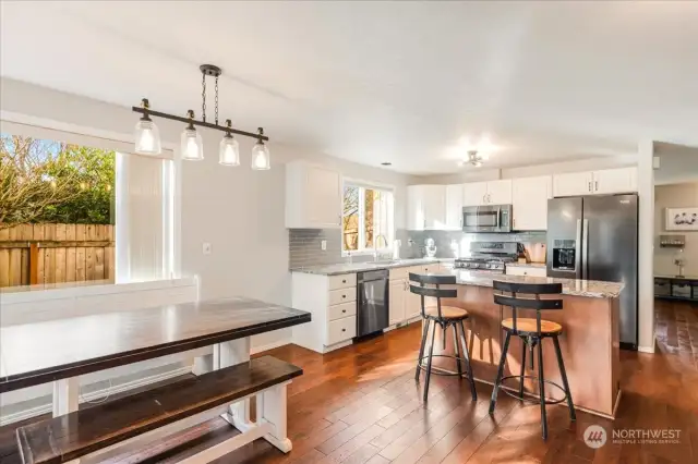 Kitchen/Dining Area