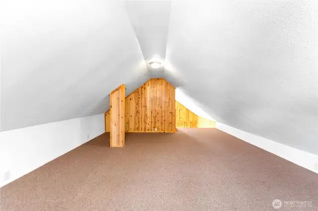 Upper Level Bonus Loft Area.