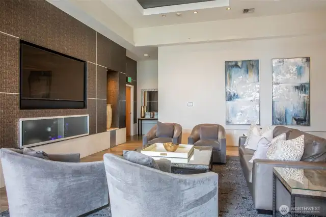 Photos of the Luxurious Lounge on the 3rd Floor.