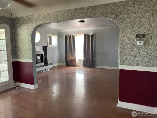 Dining to Living Room