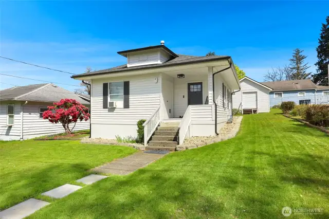 Luscious grass and clean home.