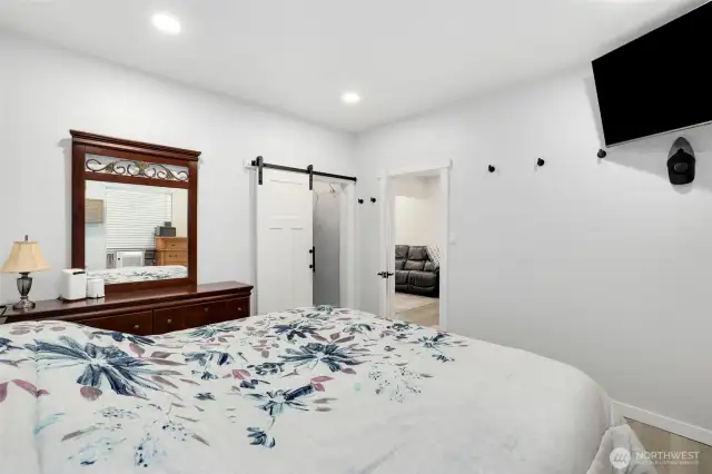 Corner of one from towards the spacious walk in closet and into the living area.