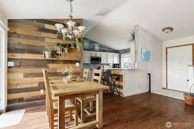 Dining area near back slider.
