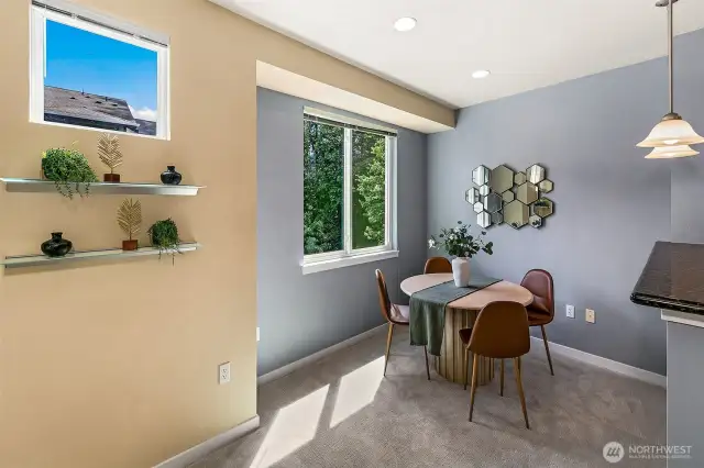 Dining room, open from the kitchen.