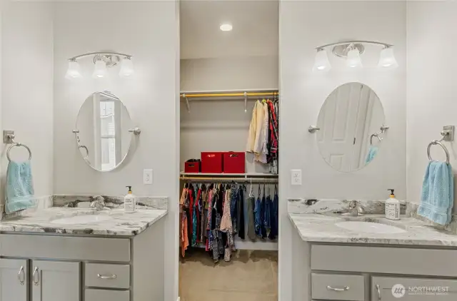 Primary Bedroom & Primary Bed -Bathroom, & Walk-in Closet