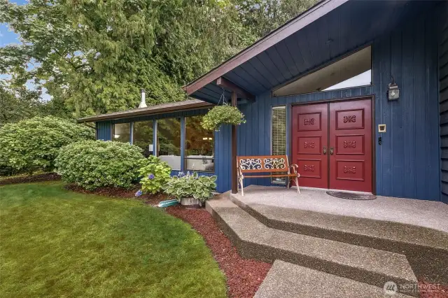 You will appreciate this covered porch on lazy evenings, to enjoy the lake views!
