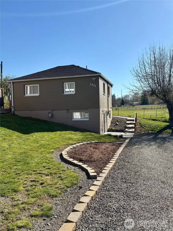 Unit 2421 with unfinished basement