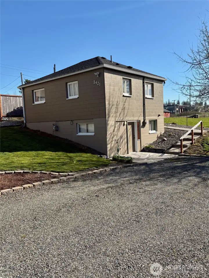 Unit 2421 with unfinished basement