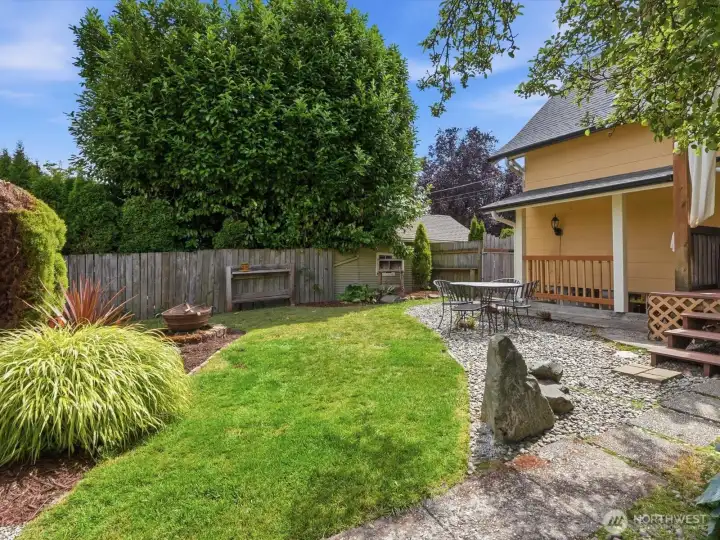 Landscaped Yard, Firepit, Covered Exterior Living Landscaped Yard, Firepit, Covered Exterior Living
