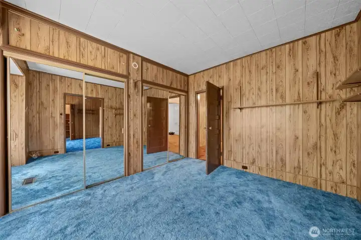 2nd Bedroom 2nd Bedroom