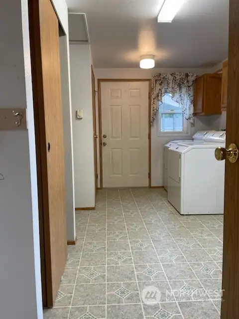 Large Laundry room