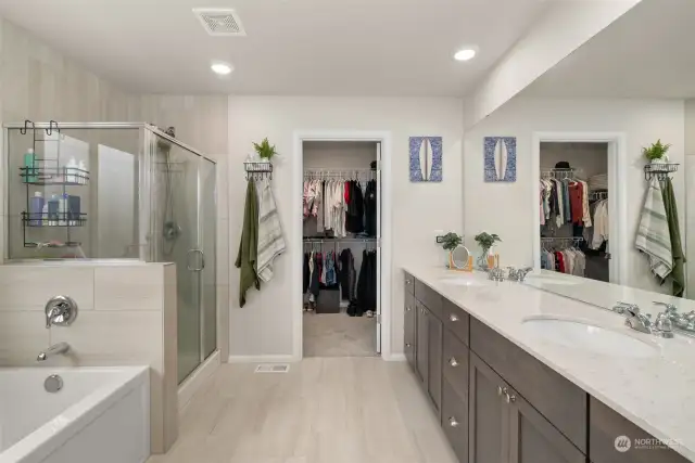 Duel sinks and generously sized walk in closet.