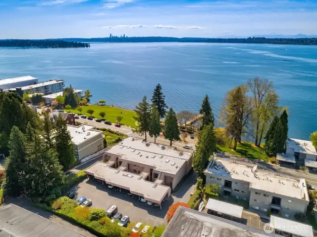 Directly across from Marsh Park ... no buildings to ever block the view!