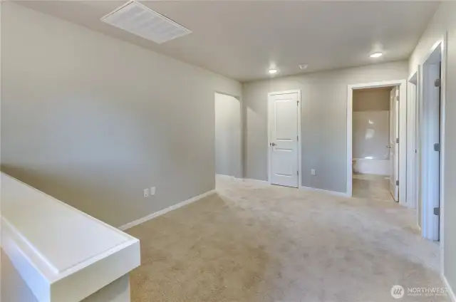 Pictures are from a previously built Penrose plan in the community and may display upgrades that are no longer available.
