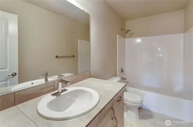 Pictures are from a previously built Penrose plan in the community and may display upgrades that are no longer available.