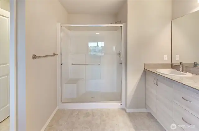 Pictures are from a previously built Penrose plan in the community and may display upgrades that are no longer available.