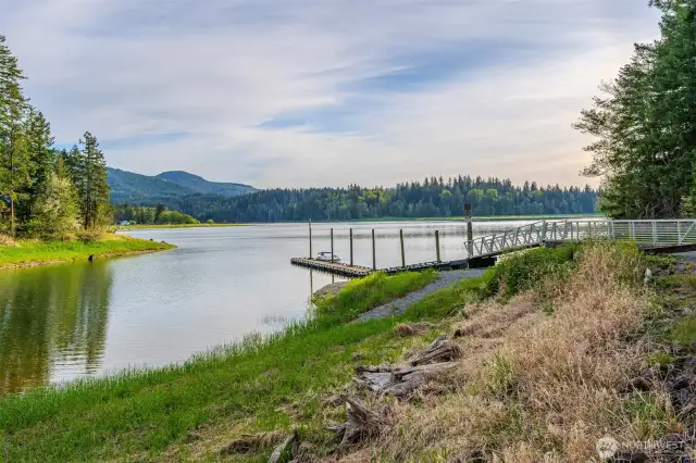 Alder Lake Boat Launch just minutes away!