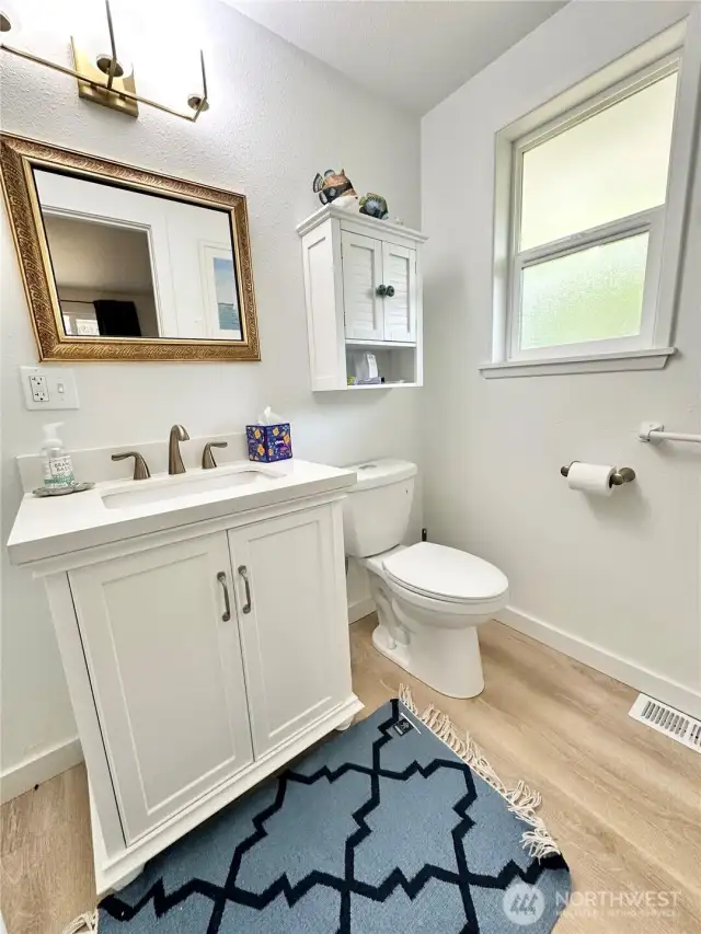 Primary 3/4 Bath