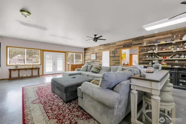 So many options for this space!