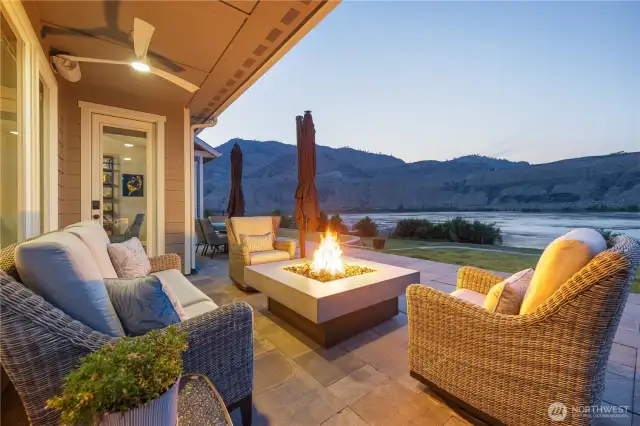 Amazing outdoor space to relax and enjoy.