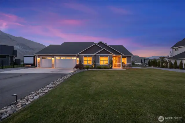 Expansive 5 Car Garage