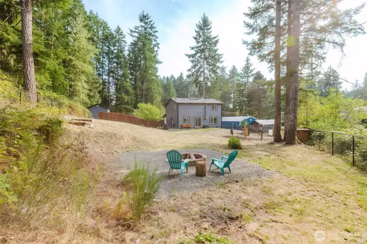 Wide view of property and yard.
