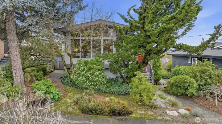 Attractive front elevation set on a bright, well-positioned lot.