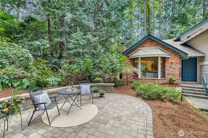 Front patio / sitting area in front of the home.