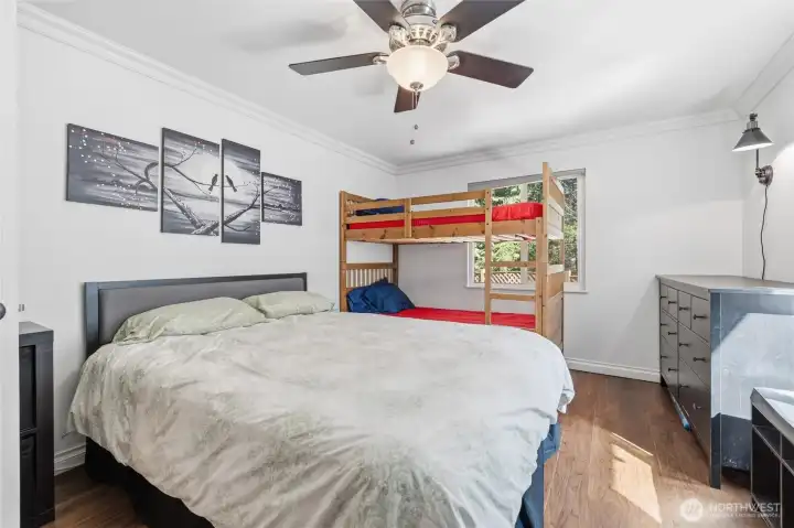 Second bedroom area.