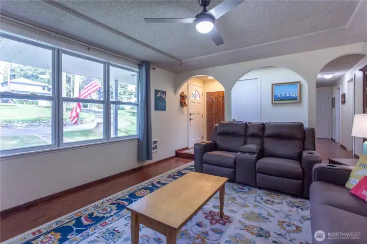 Living room & large front windows