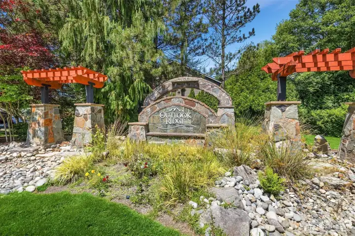 welcome to your new favorite neighborhood!