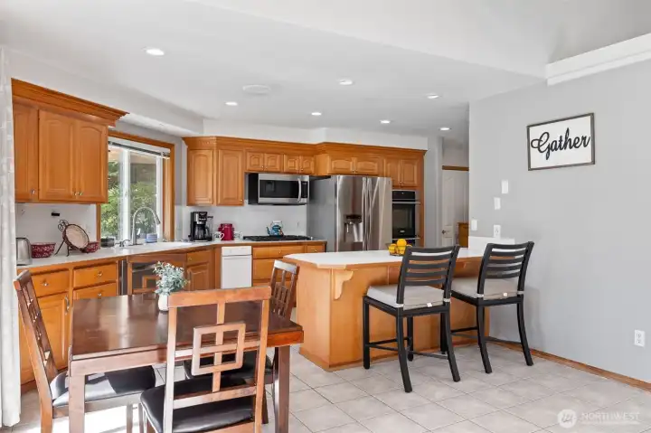 Big kitchen with newer appliances, gas cook top and double ovens.