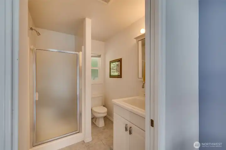 This is the bathroom in the pool house. Great for keeping guests outside during swimming and outdoor entertaining.